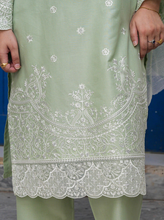 3 Piece Embroidered Lawn Suit with Daman Patch Work