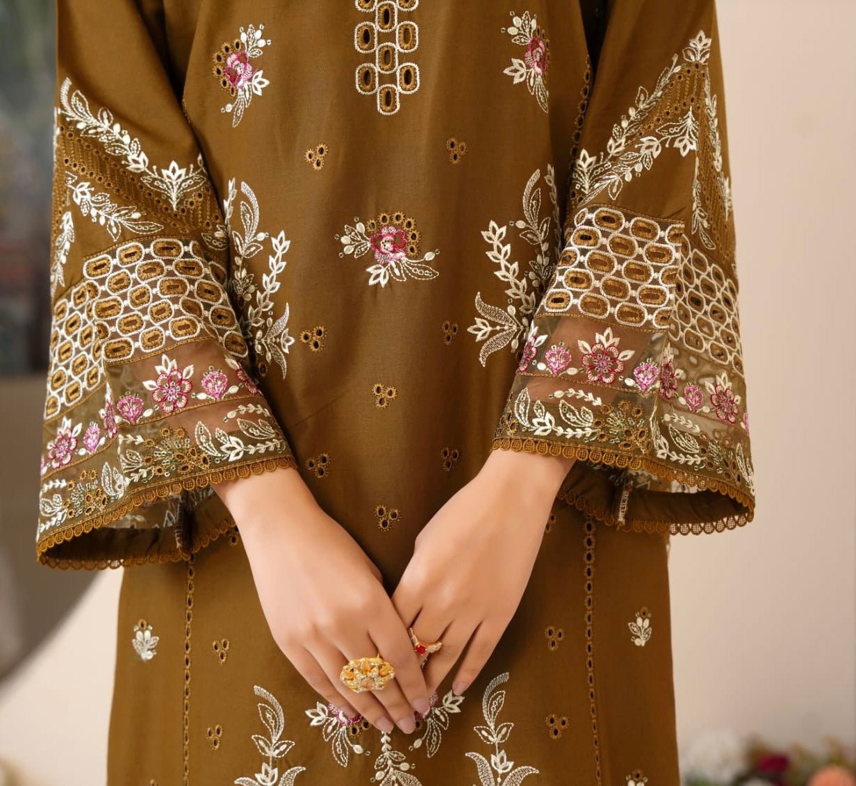 Chikankari Embroidered 3pc Suit with Premium Chiffon Dupatta - sitarastyle.com
