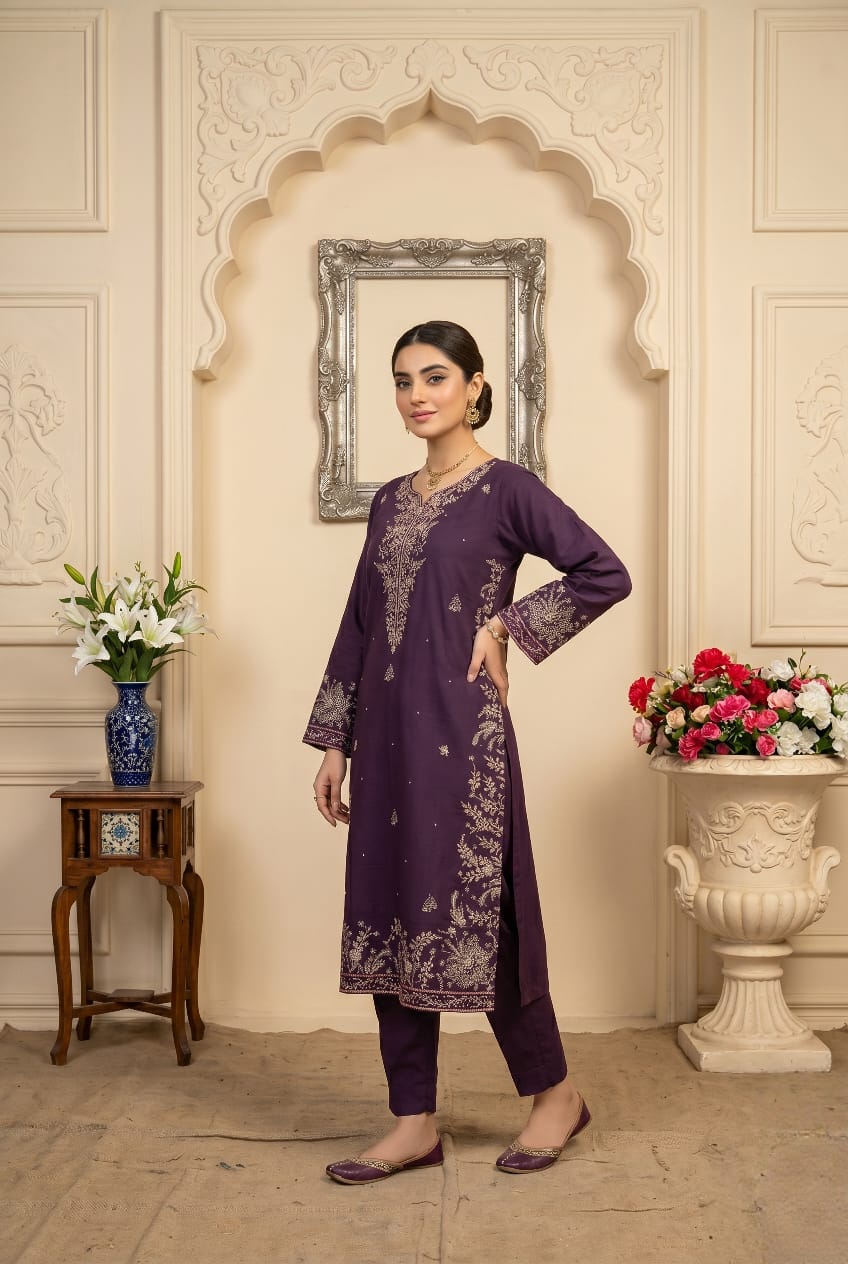 Elegant Purple 2pc Embroidered Lawn Suit | Thread Work Kurta (41" Length) - sitarastyle.com