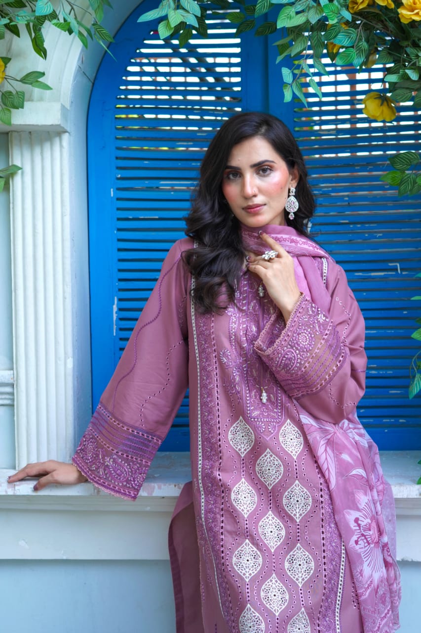 Light Purple Chikankari Embroidered 3-Piece Suit – Silk Chiffon Dupatta - sitarastyle.com