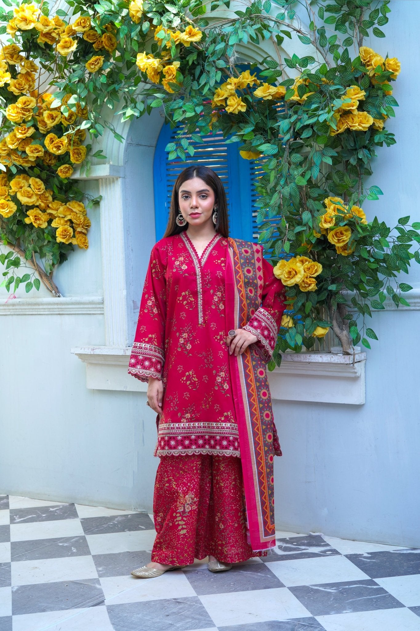 Maroon printed lawn flapper suit with monar dupatta - Sitara Style