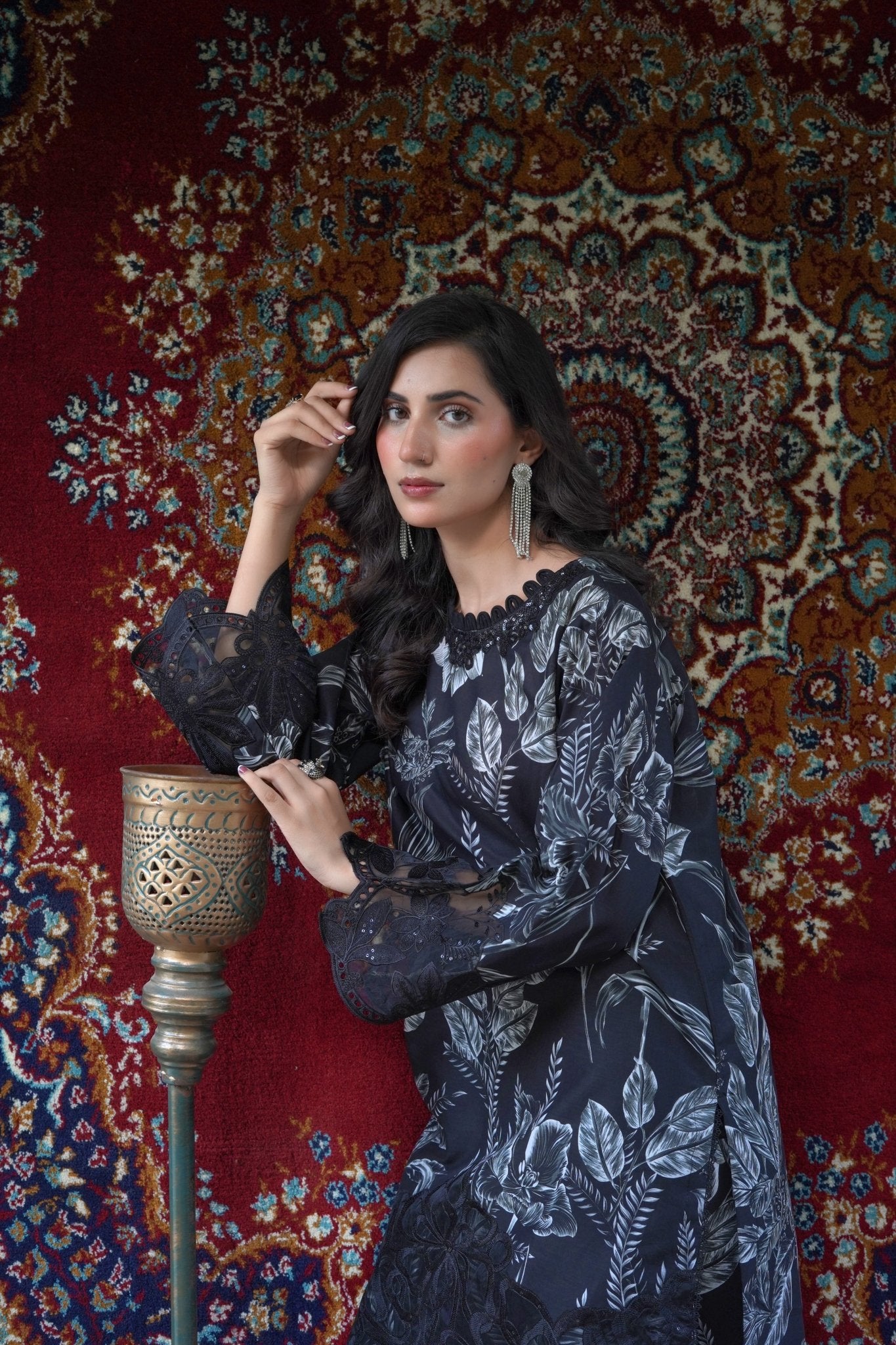 Printed Lawn 3-Piece Suit with Farshi Shalwar & Monar Dupatta - sitarastyle.com