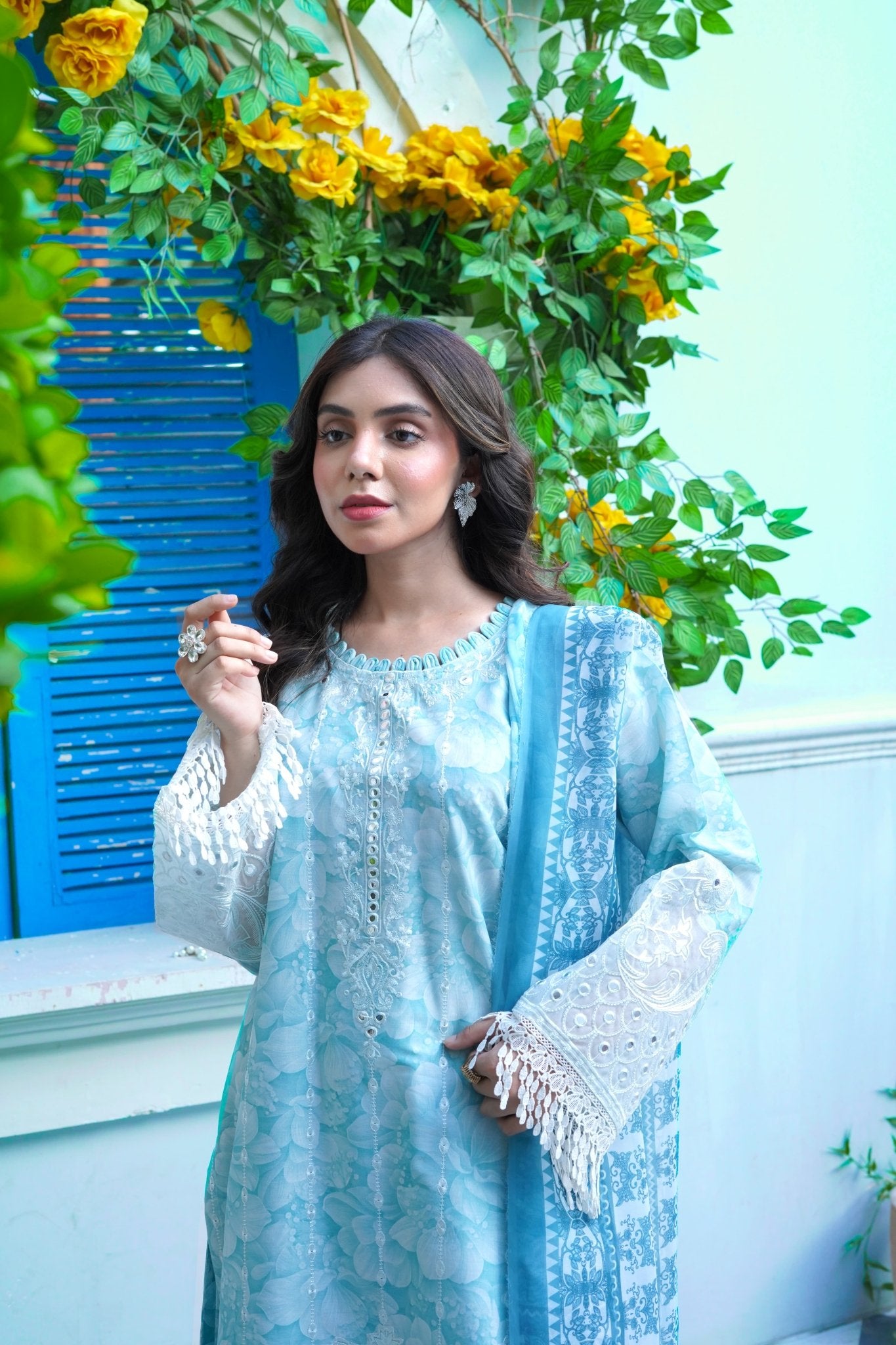 Printed Lawn 3-Piece Suit with Silk Chiffon Dupatta & Flapper Trouser - sitarastyle.com