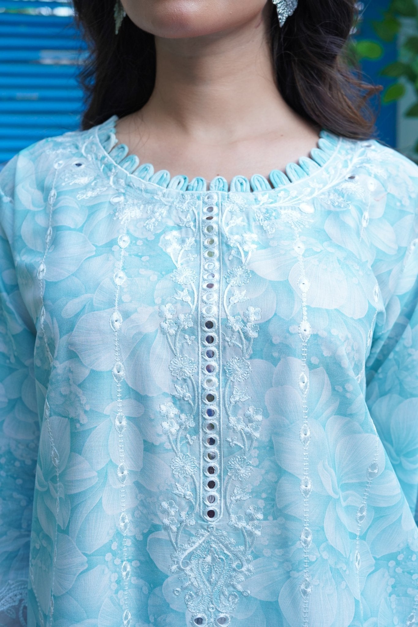 Printed Lawn 3-Piece Suit with Silk Chiffon Dupatta & Flapper Trouser - sitarastyle.com